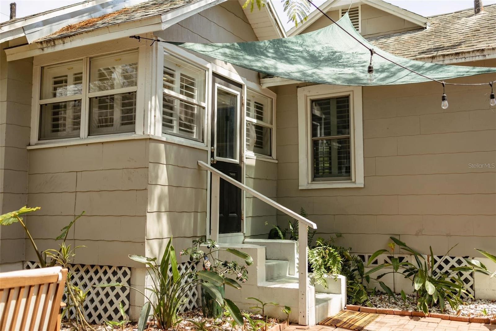 Image 2 of 19 For 1024 22nd Avenue N