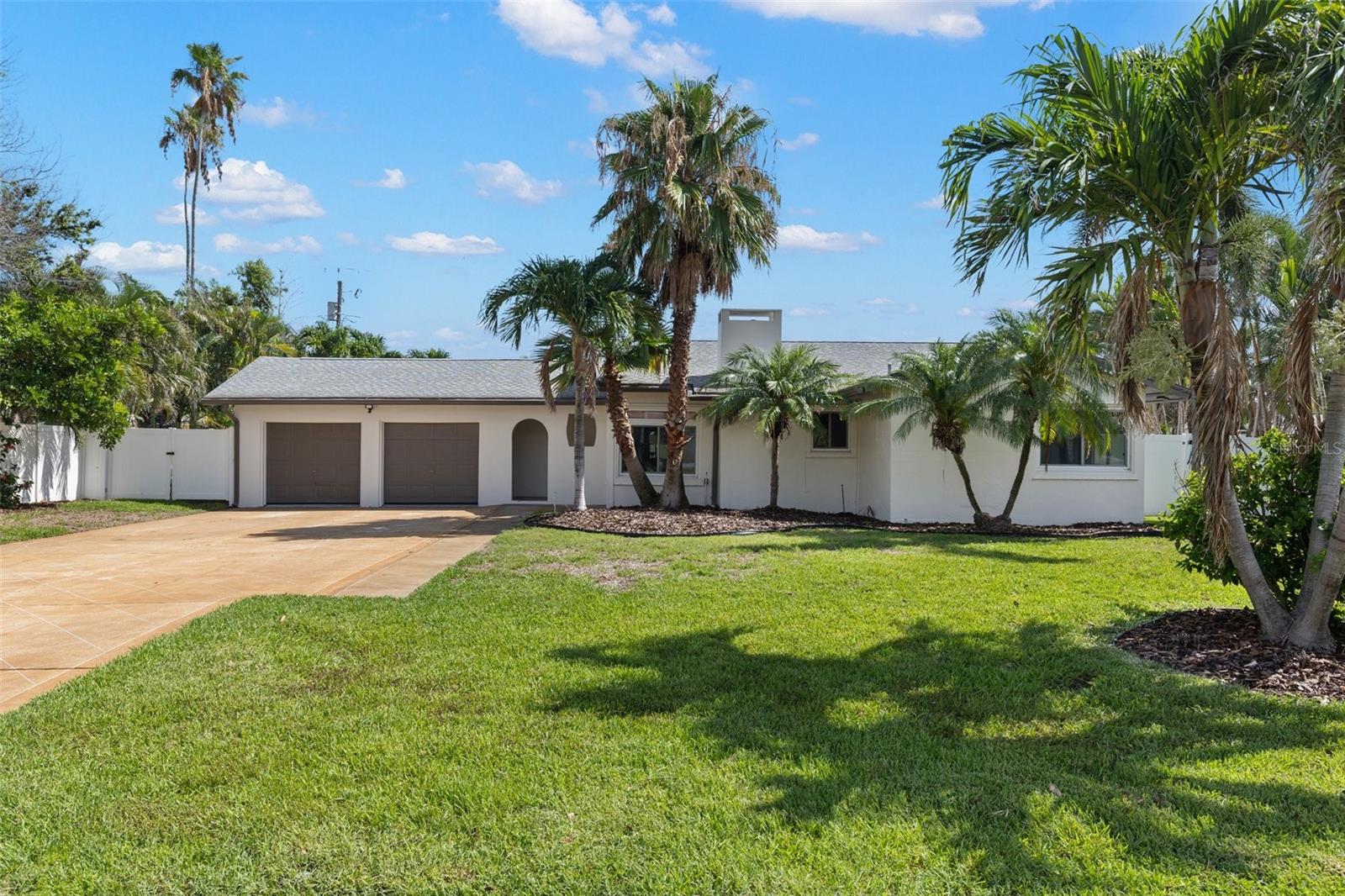 Details for 109 13th Street, BELLEAIR BEACH, FL 33786