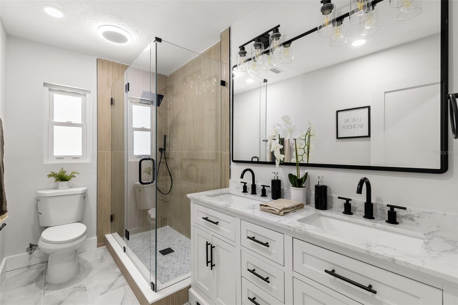 Image 21 of 37 For 109 13th Street