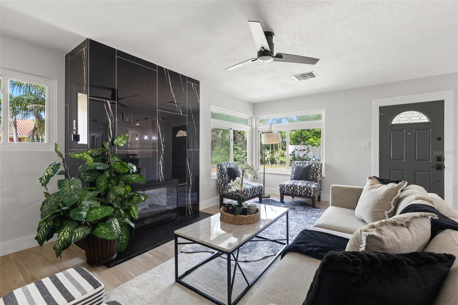 Image 4 of 37 For 109 13th Street
