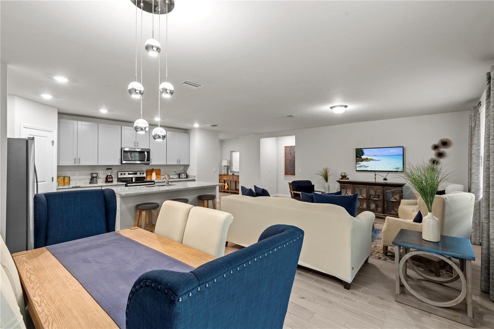 Image 16 of 39 For 12277 Spring Hill Drive