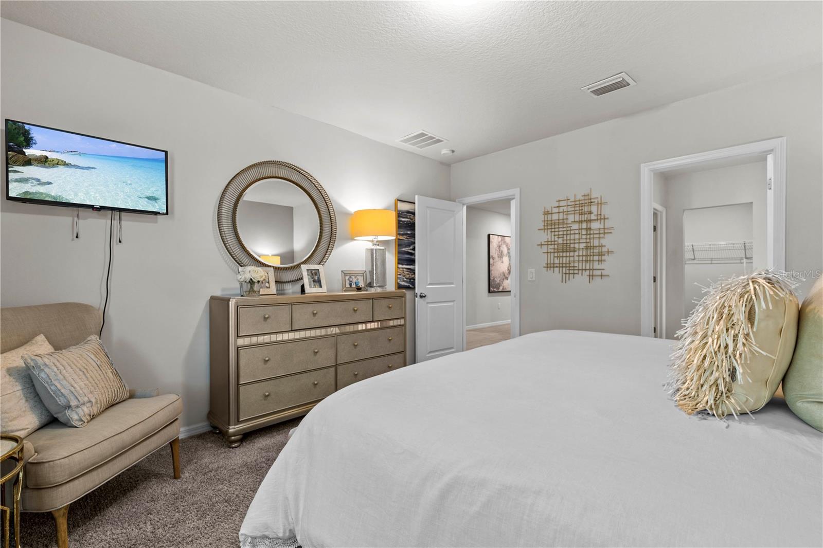 Image 19 of 39 For 12277 Spring Hill Drive