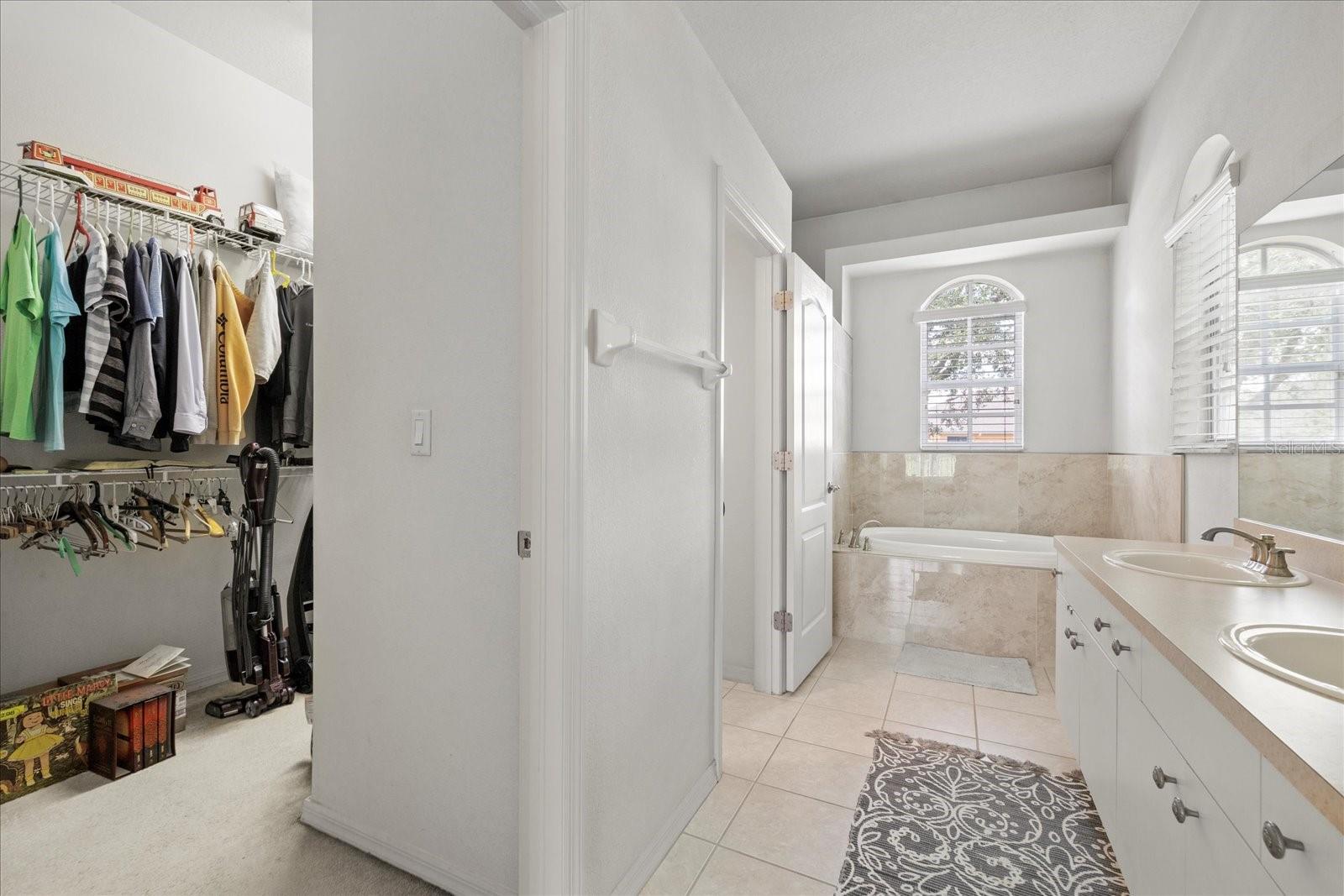 Image 15 of 32 For 27826 Sora Boulevard