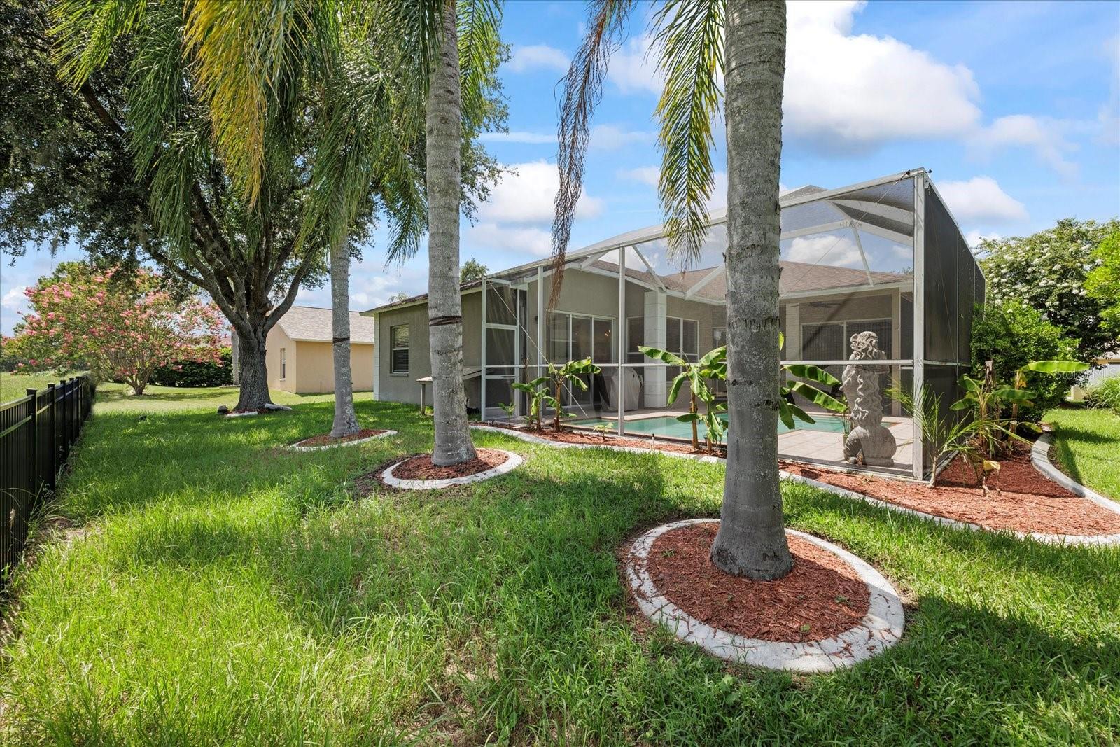 Image 8 of 32 For 27826 Sora Boulevard