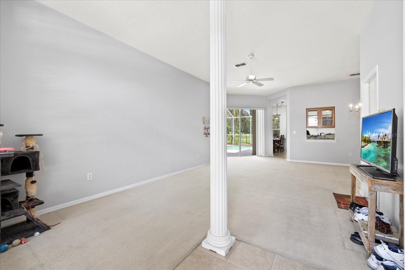 Image 9 of 32 For 27826 Sora Boulevard