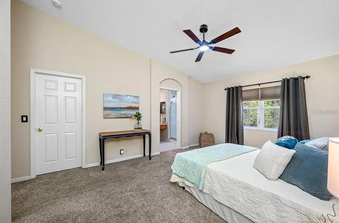 Image 24 of 40 For 510 Spring Lake Circle