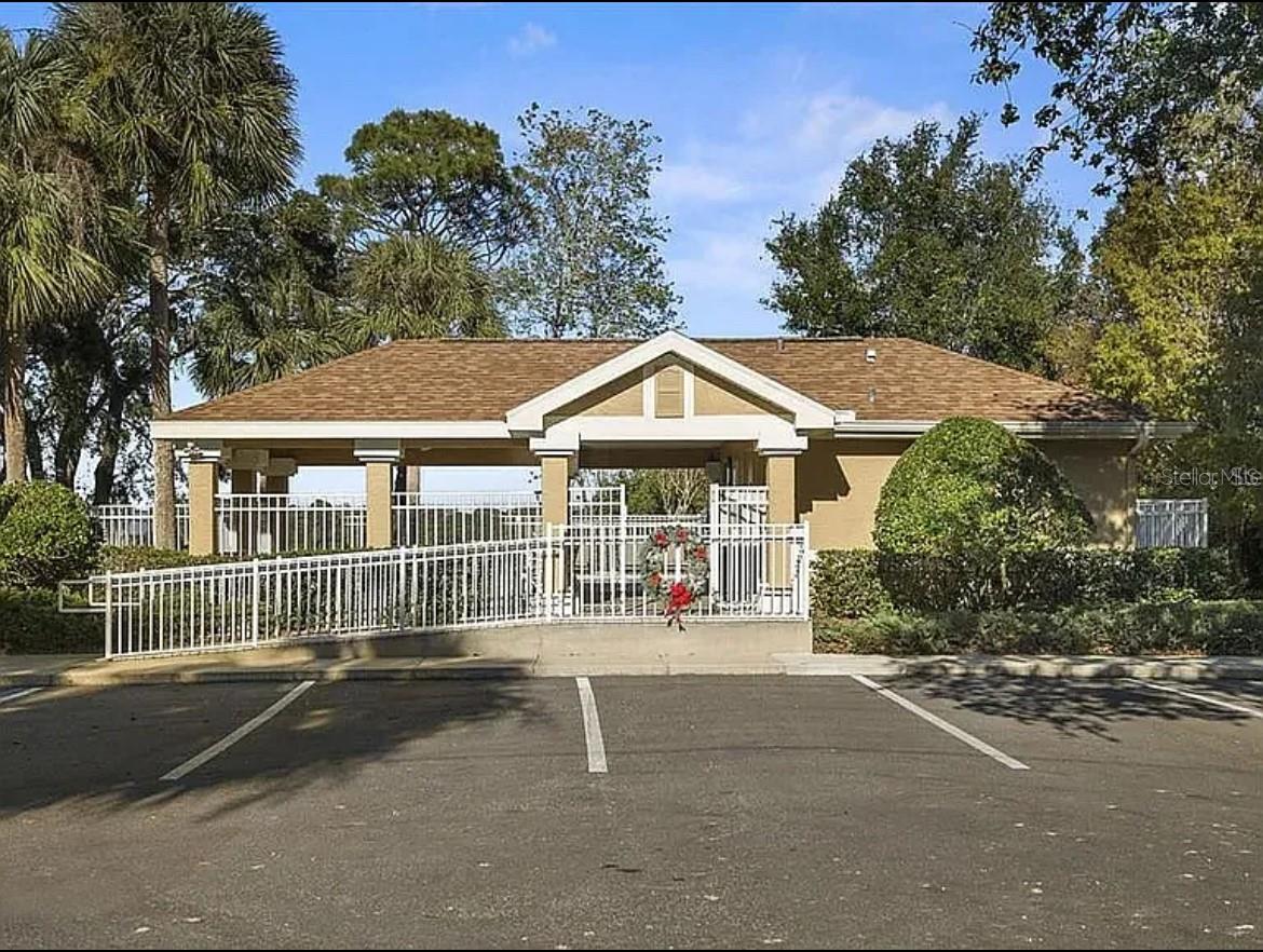 Image 34 of 40 For 510 Spring Lake Circle