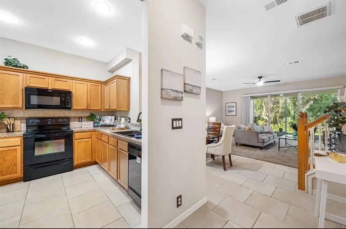 Image 6 of 40 For 510 Spring Lake Circle