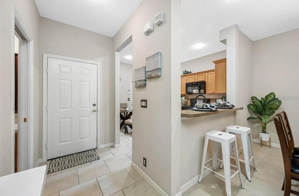 Image 7 of 40 For 510 Spring Lake Circle