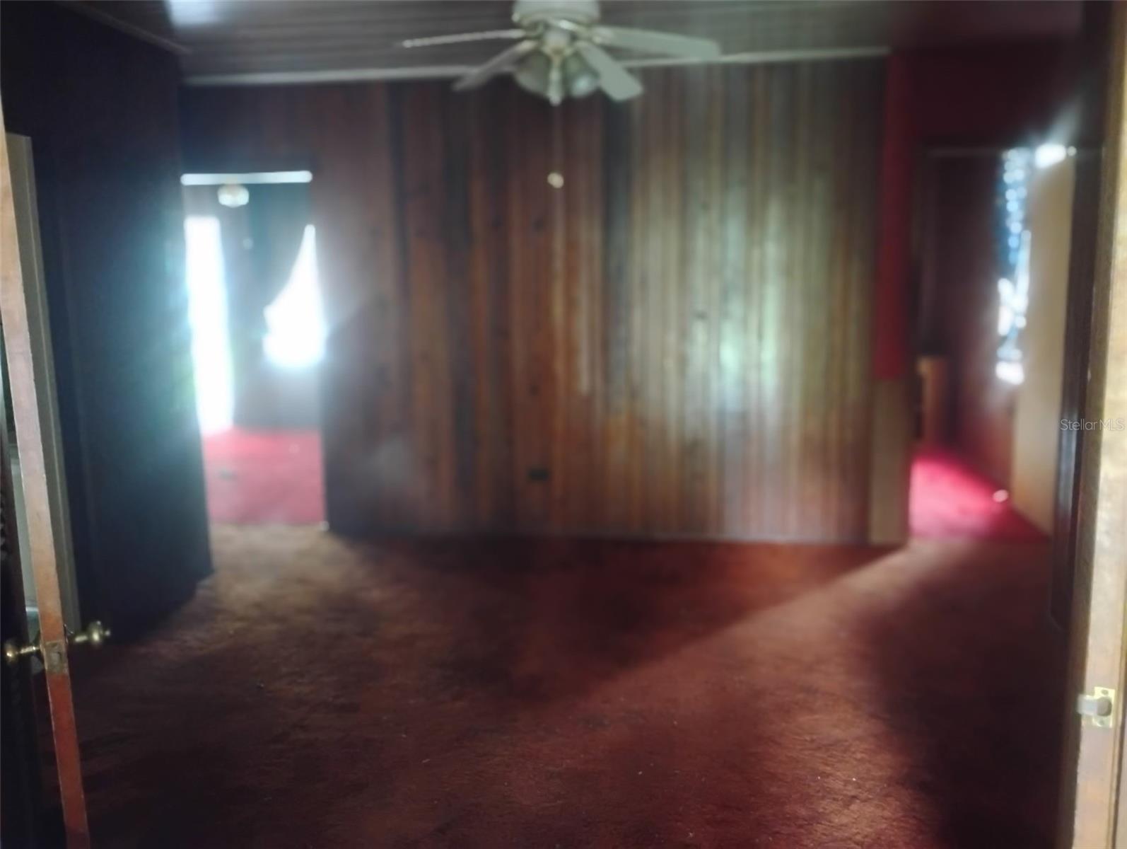 Image 3 of 41 For 909 Faulkner Street