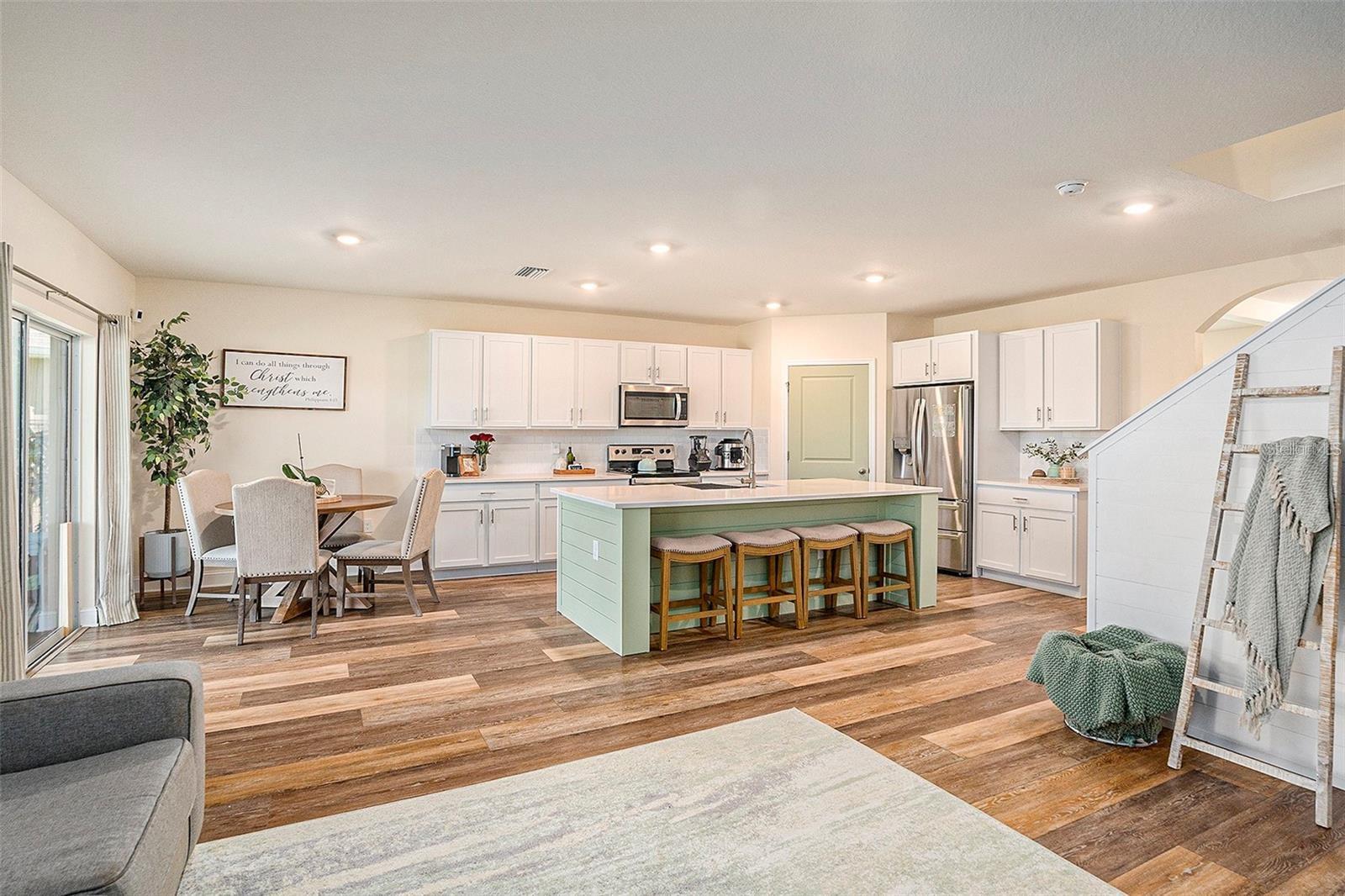 Image 11 of 56 For 33773 Jasper Stone Drive