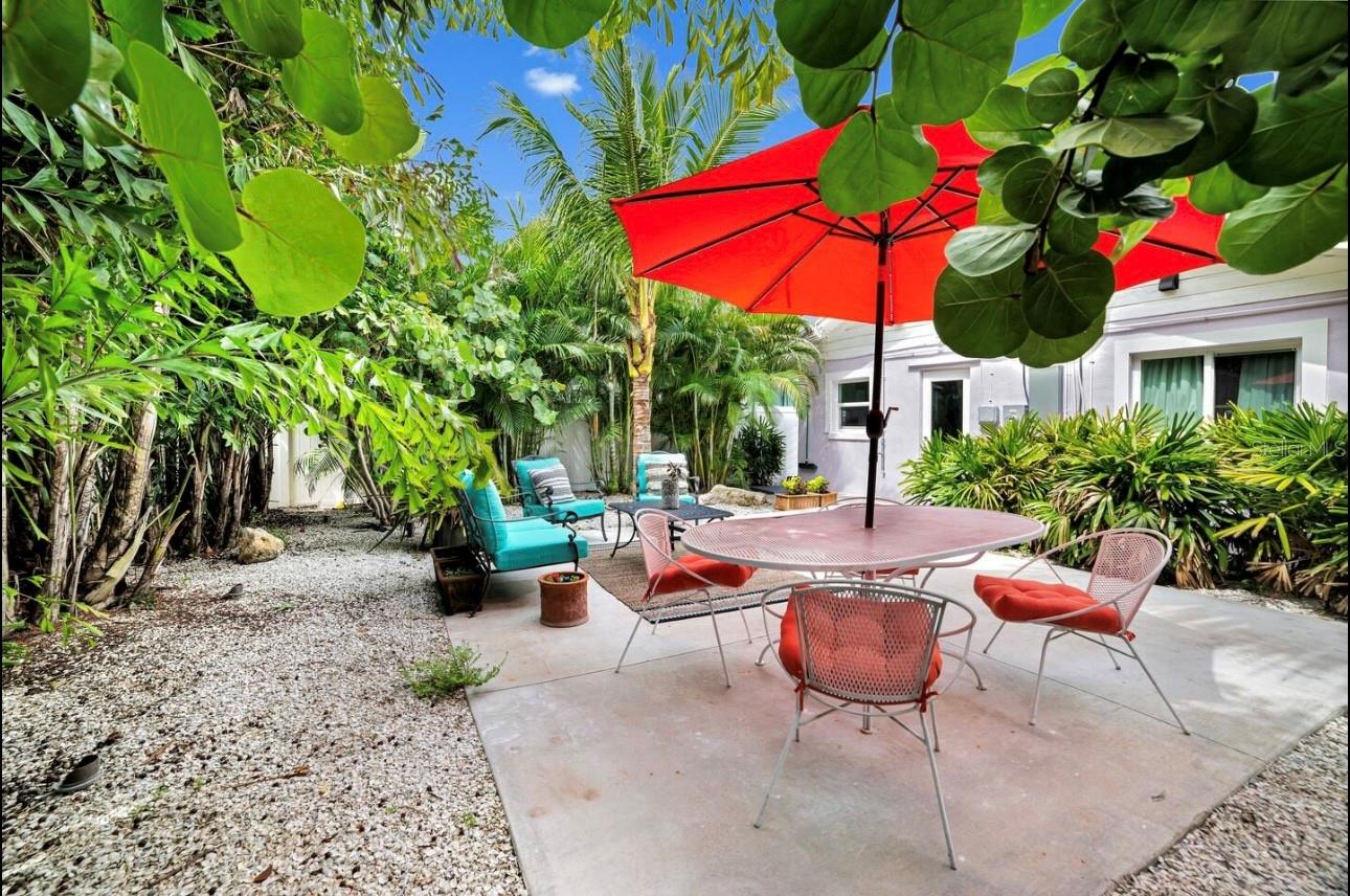 Image 4 of 19 For 1210 Bay Palm Boulevard