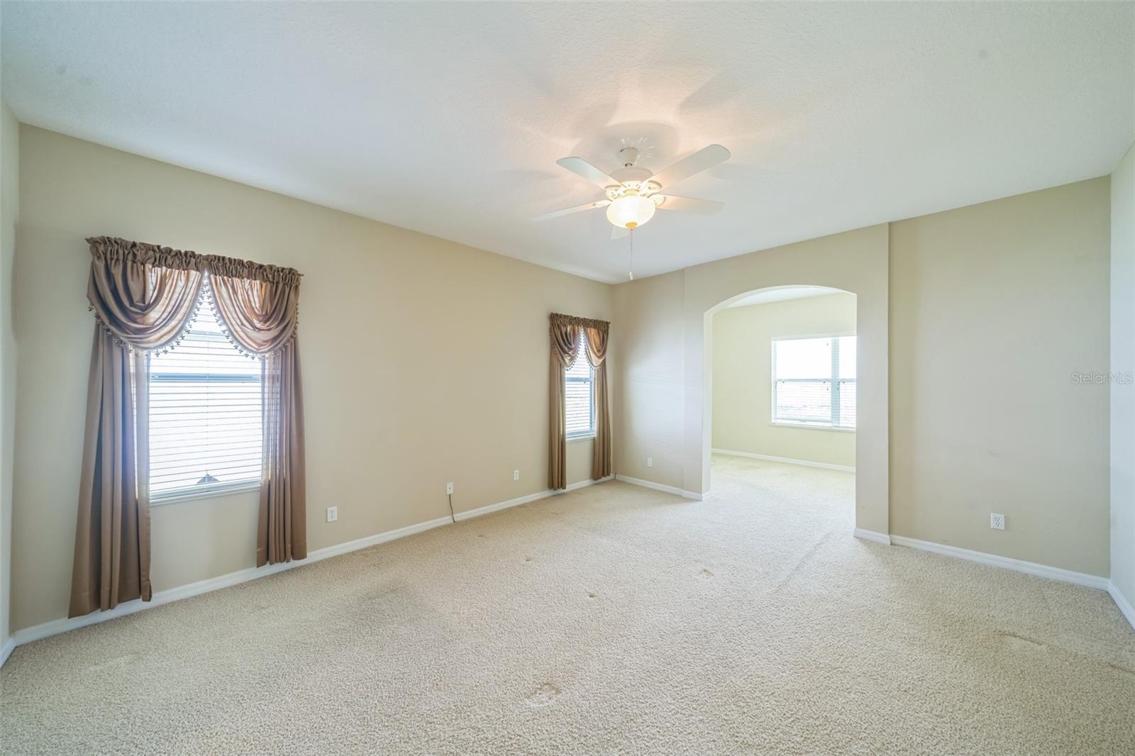Image 17 of 66 For 2925 Dayton Drive