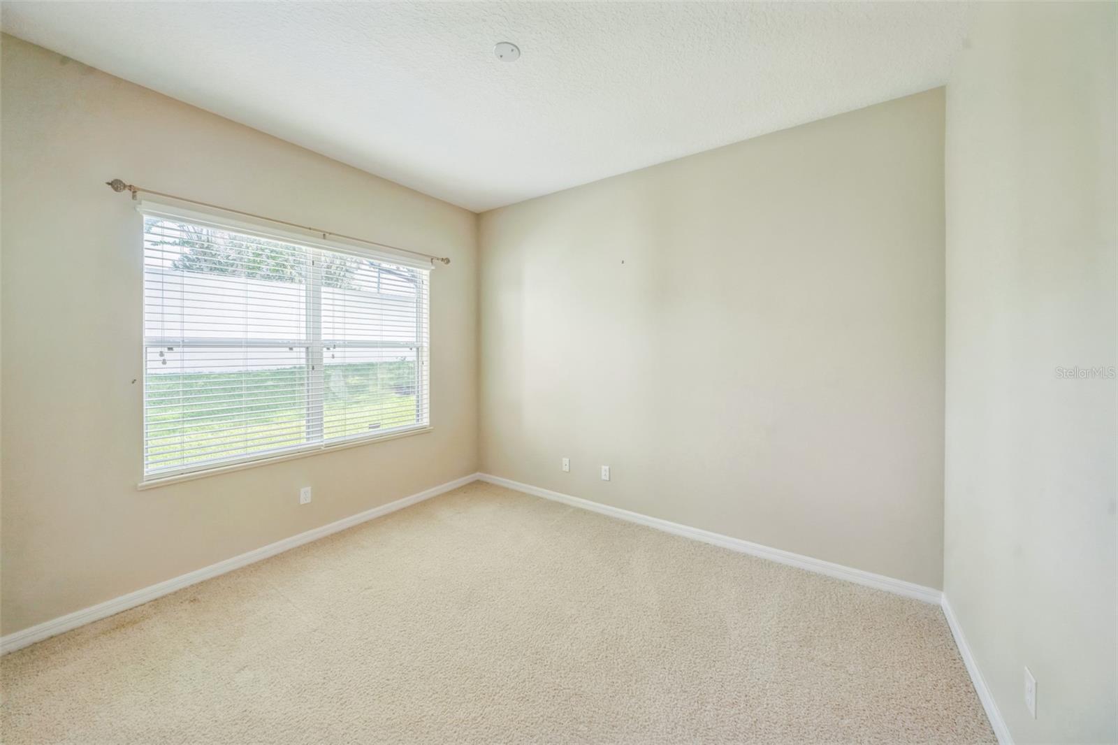 Image 25 of 66 For 2925 Dayton Drive