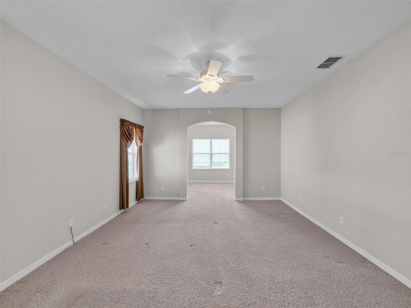 Image 29 of 66 For 2925 Dayton Drive