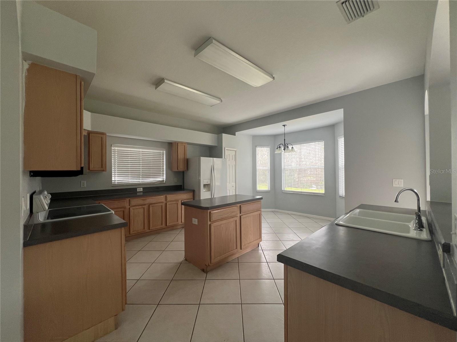 Image 2 of 15 For 10782 Plantation Bay Drive