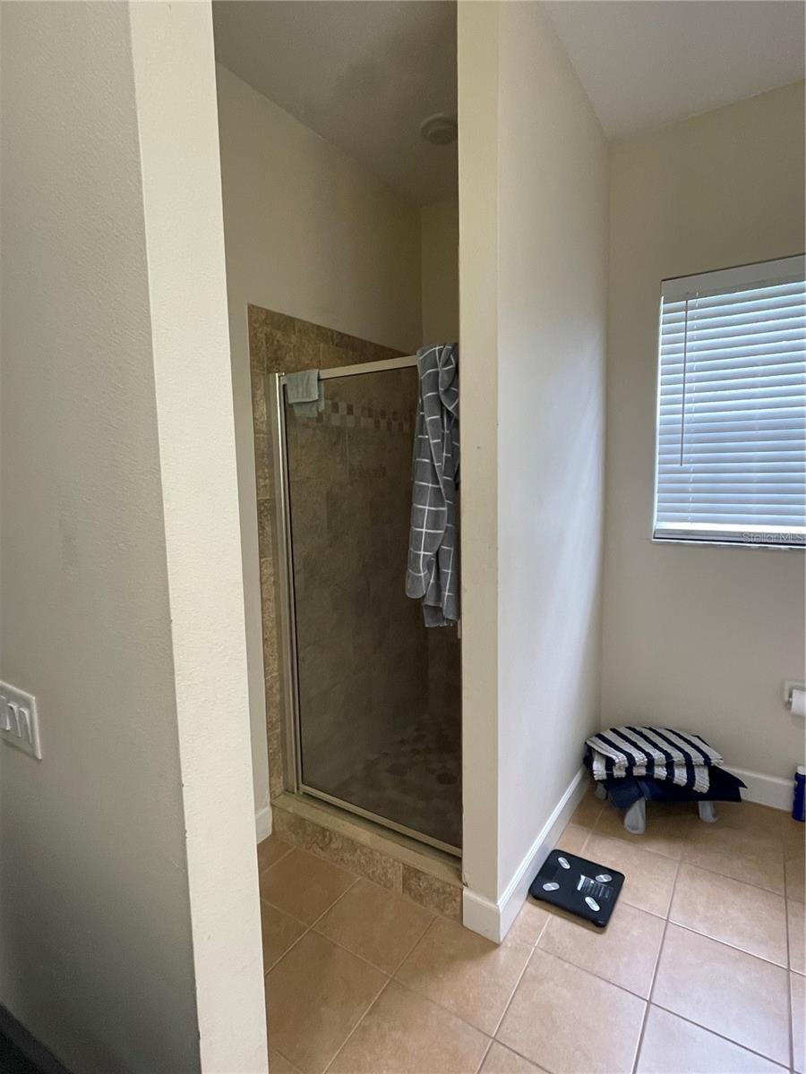 Listing photo id 4 for 8405 Costa Bella Way