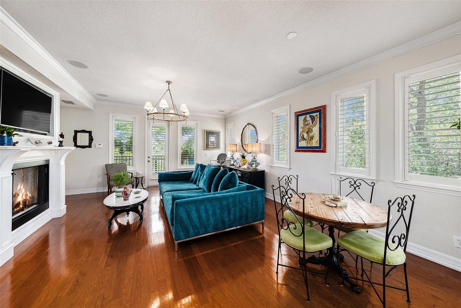 Image 2 of 35 For 1731 Watrous Avenue 202