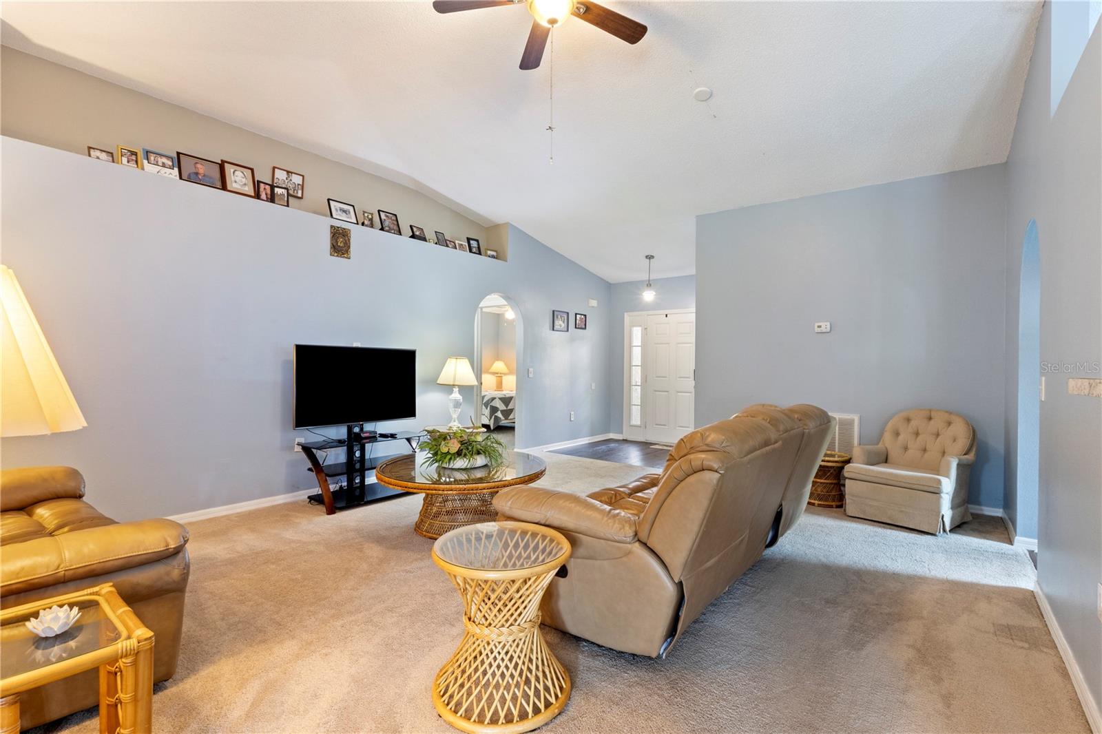 Image 3 of 18 For 7804 Country Chase Avenue