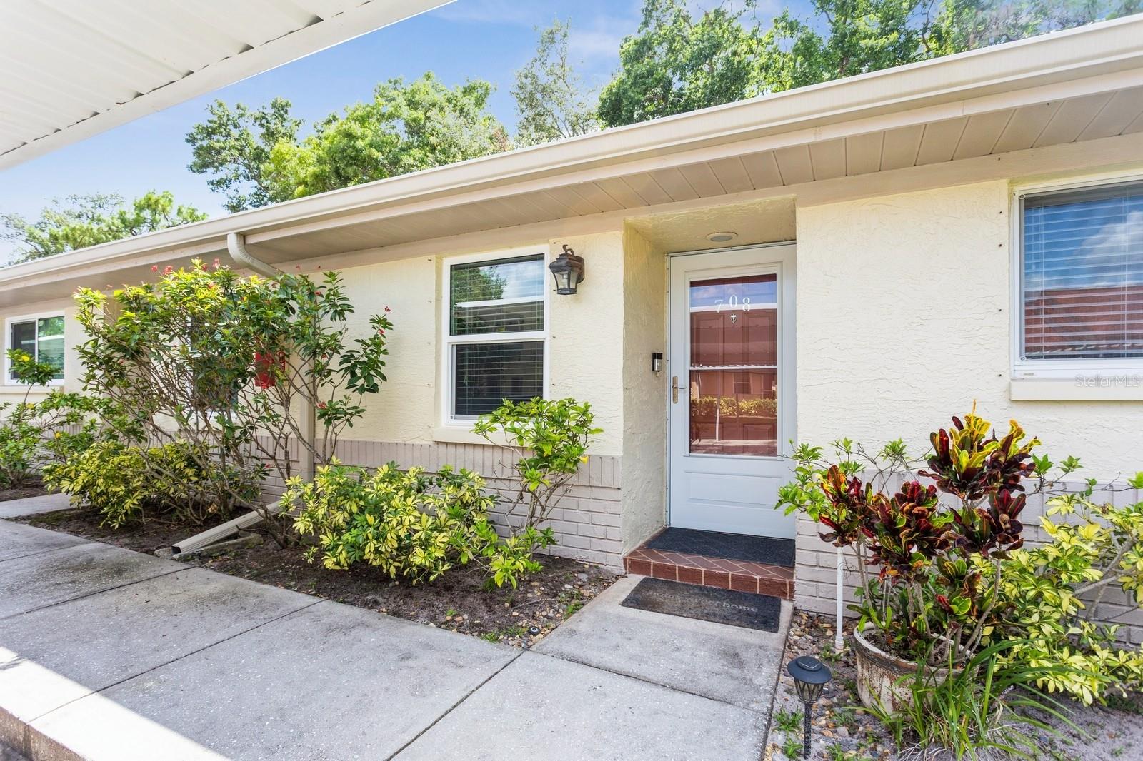Image 2 of 44 For 2460 Northside Drive 708