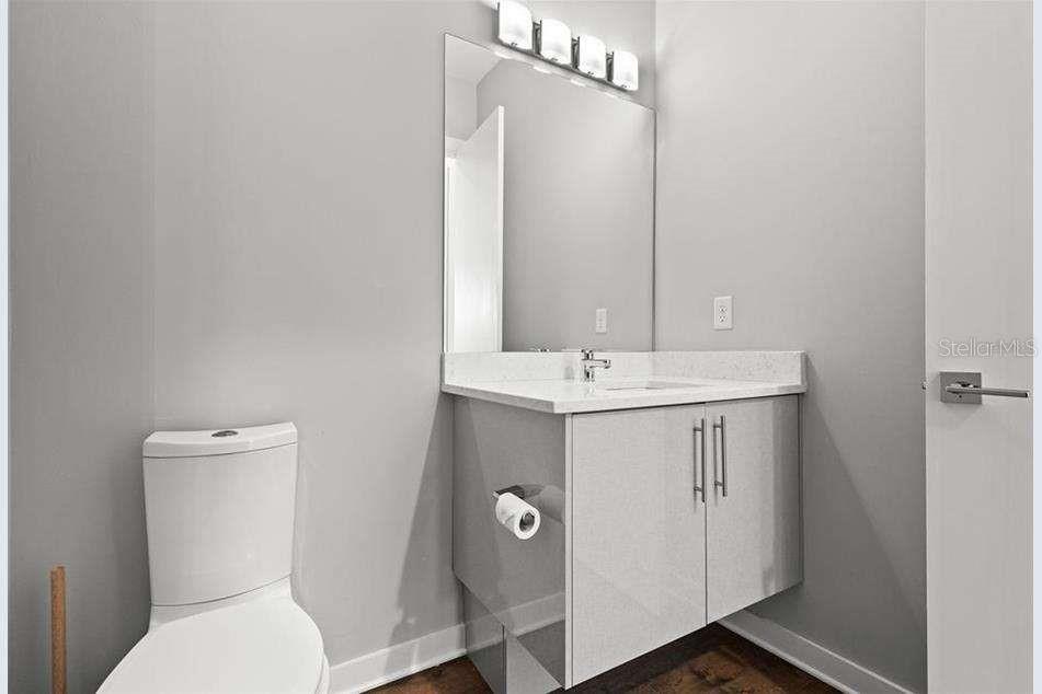 Image 21 of 24 For 6717 Dauphin Avenue