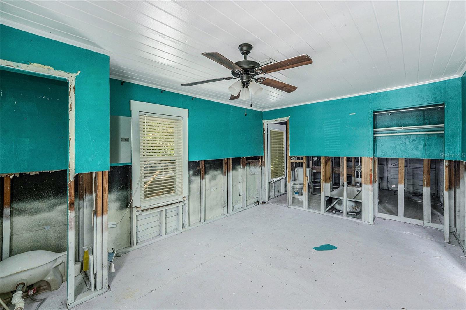 Image 11 of 20 For 814 Florida Avenue