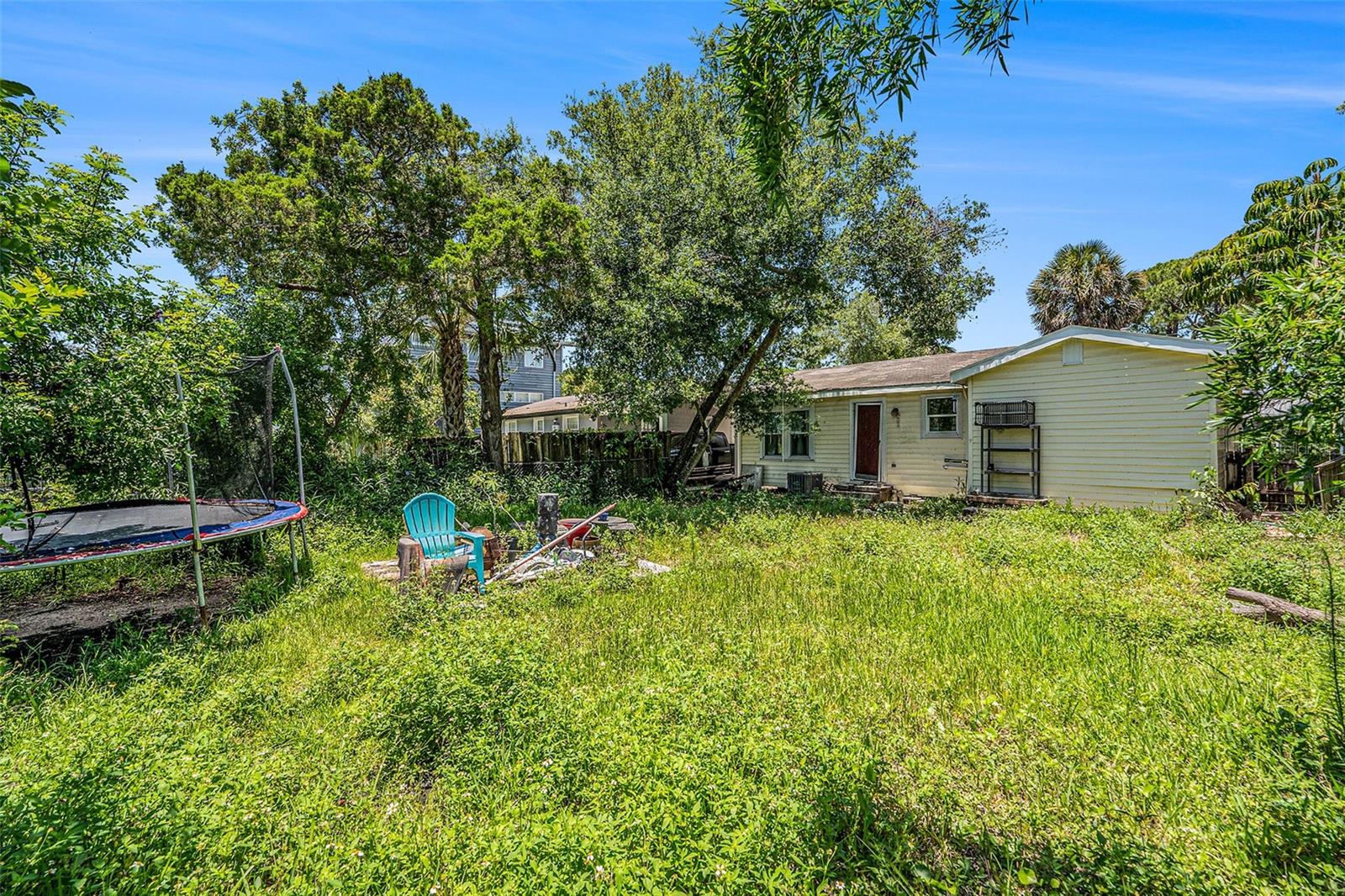 Image 19 of 20 For 814 Florida Avenue