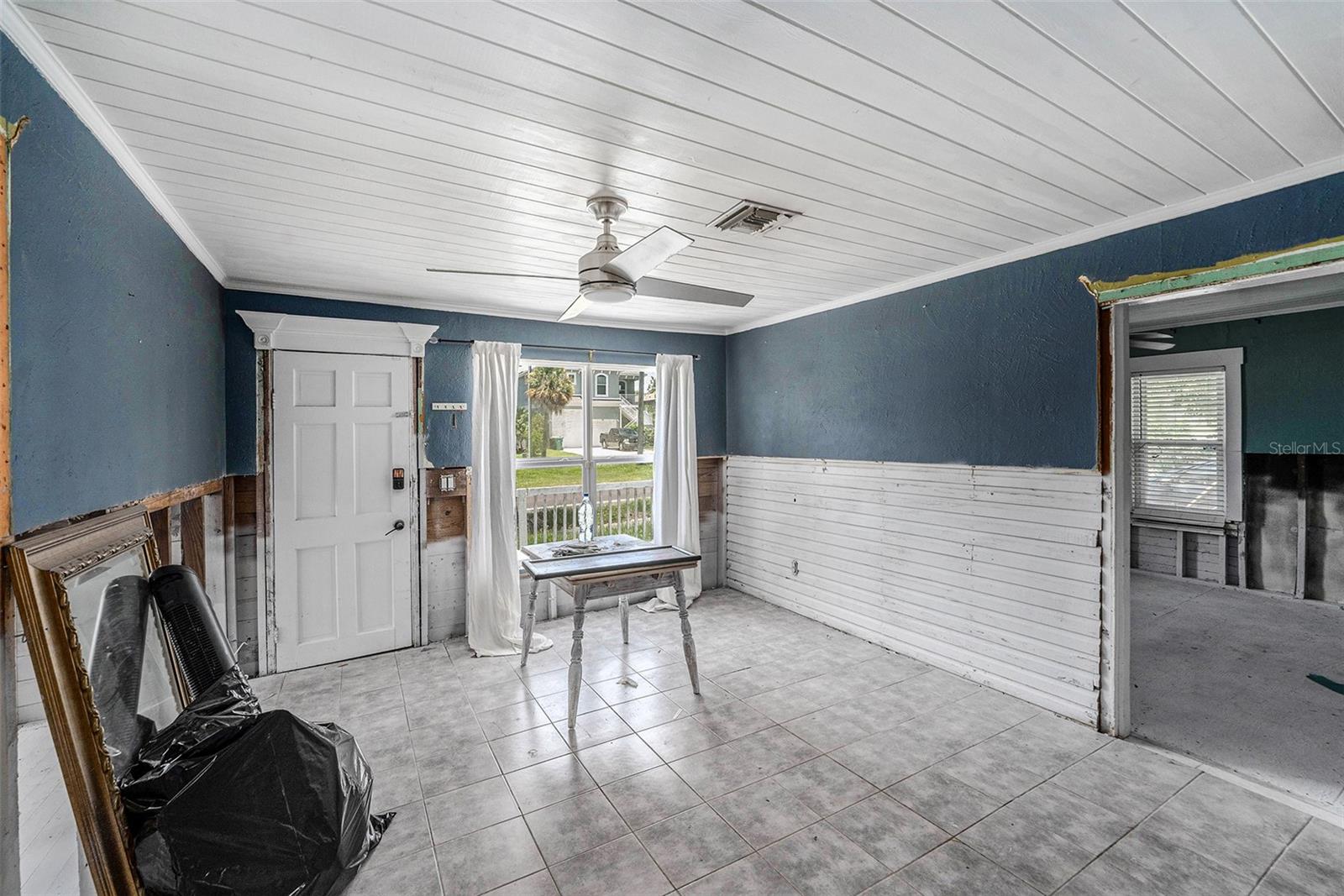 Image 4 of 20 For 814 Florida Avenue