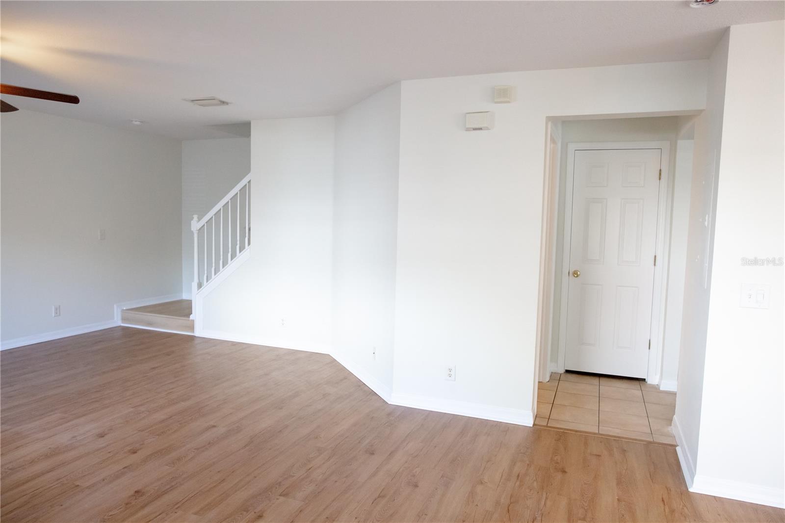 Image 19 of 21 For 9426 Charlesberg Drive
