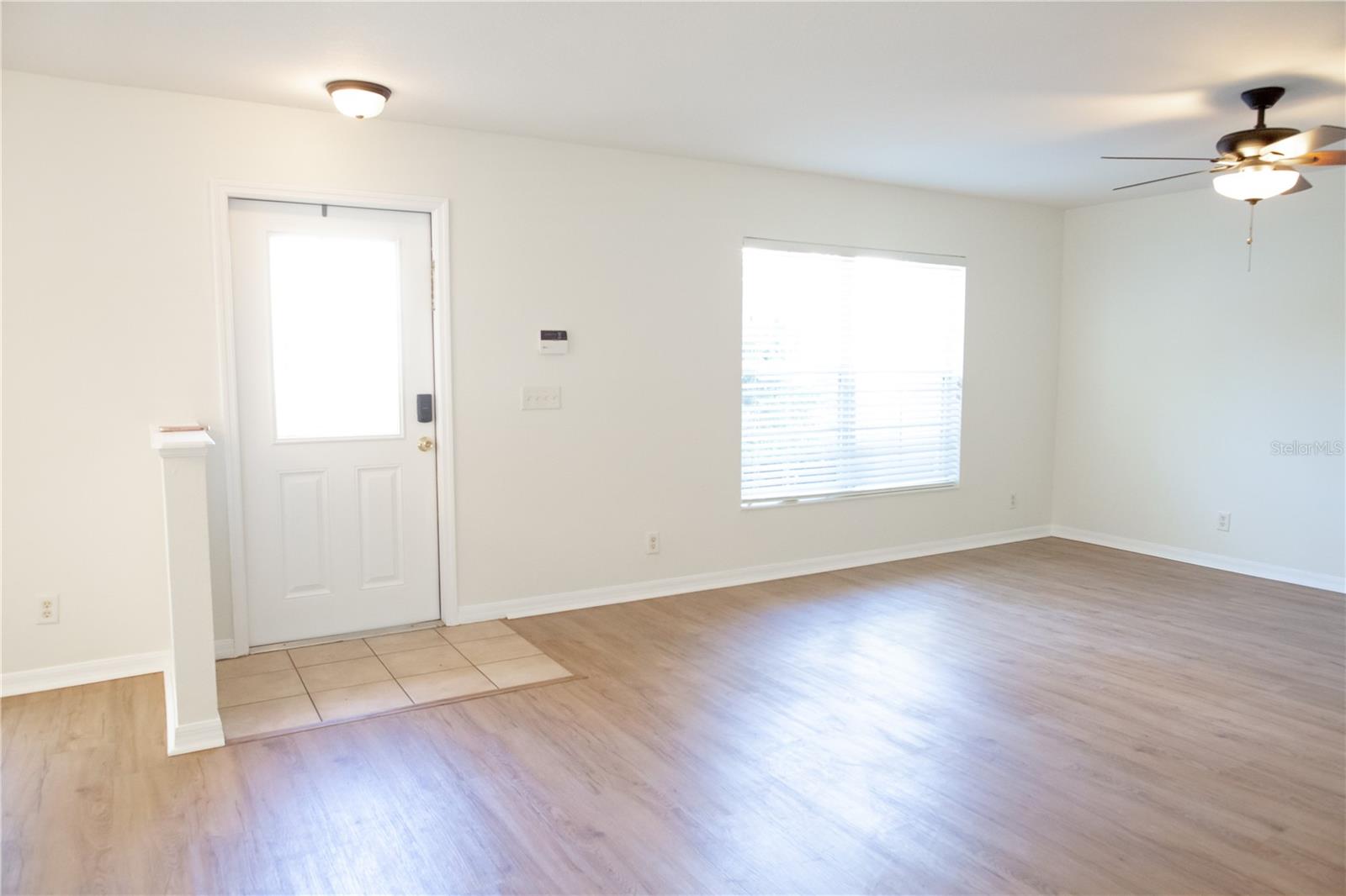 Image 5 of 21 For 9426 Charlesberg Drive