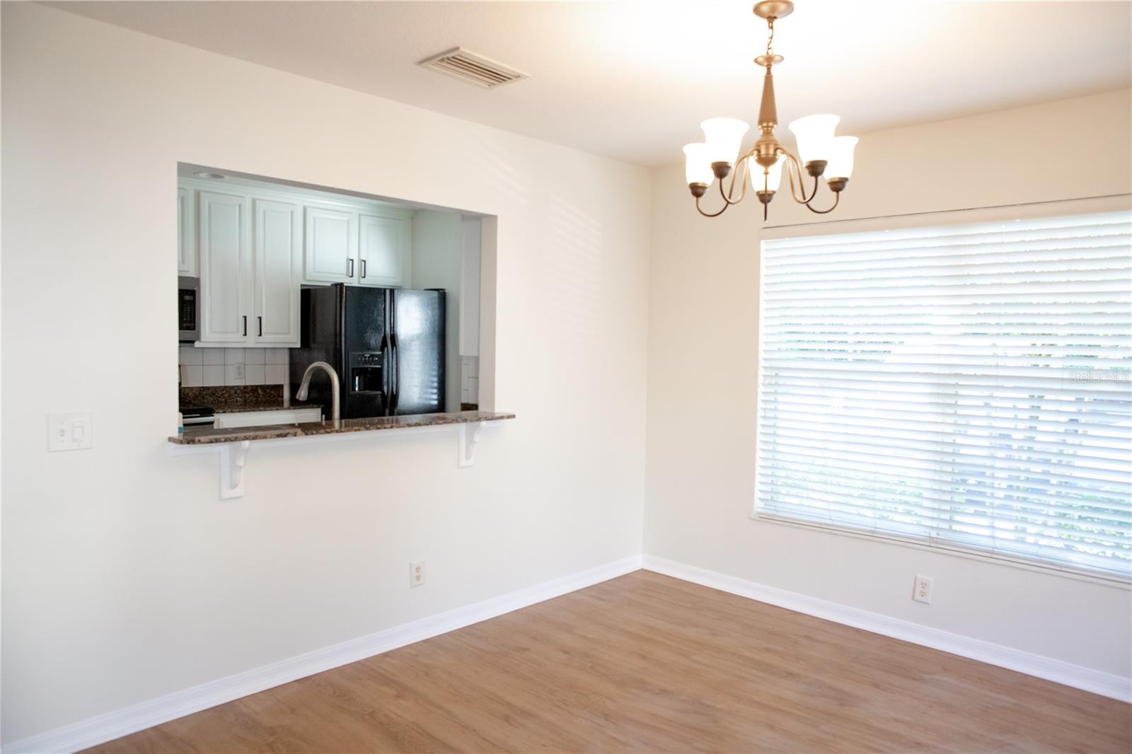 Image 9 of 21 For 9426 Charlesberg Drive