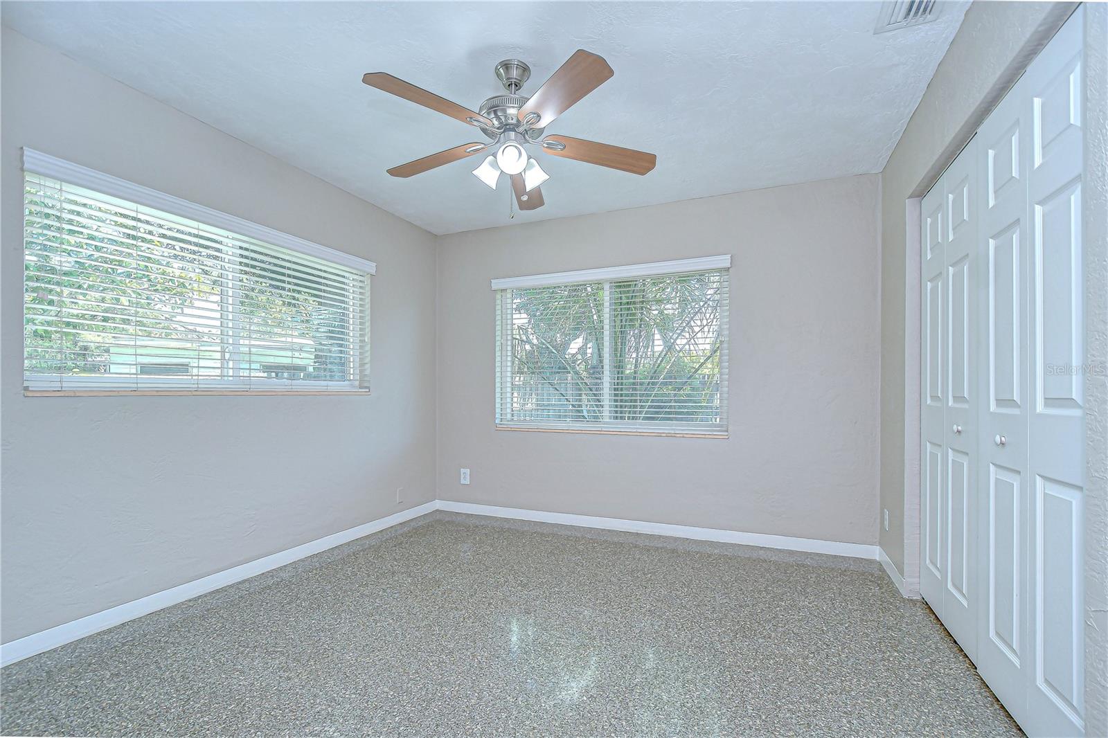 Image 18 of 34 For 2201 Horan Way S