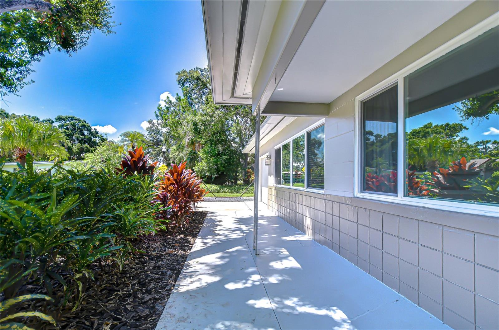 Image 28 of 34 For 2201 Horan Way S