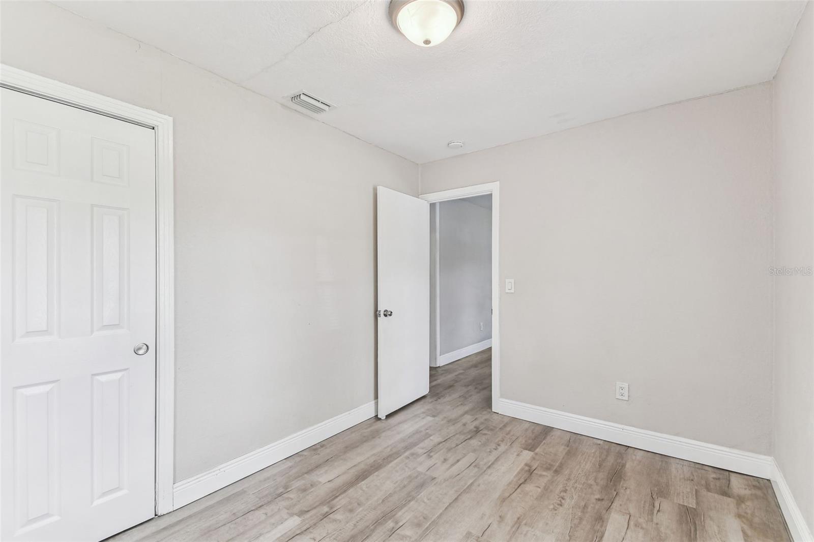 Image 16 of 82 For 1510 Powhatan Avenue