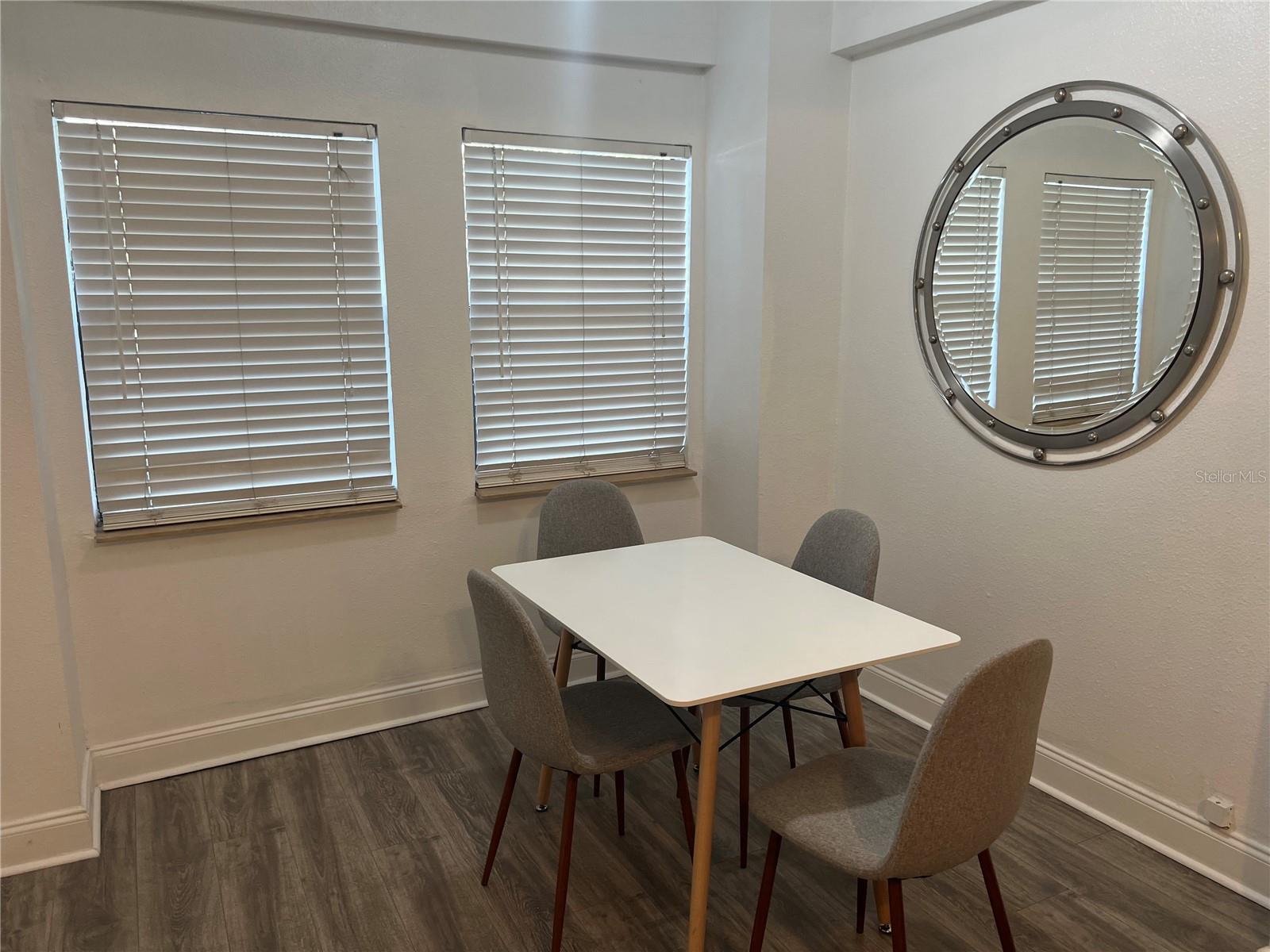 Image 11 of 14 For 203 Westland Avenue 2