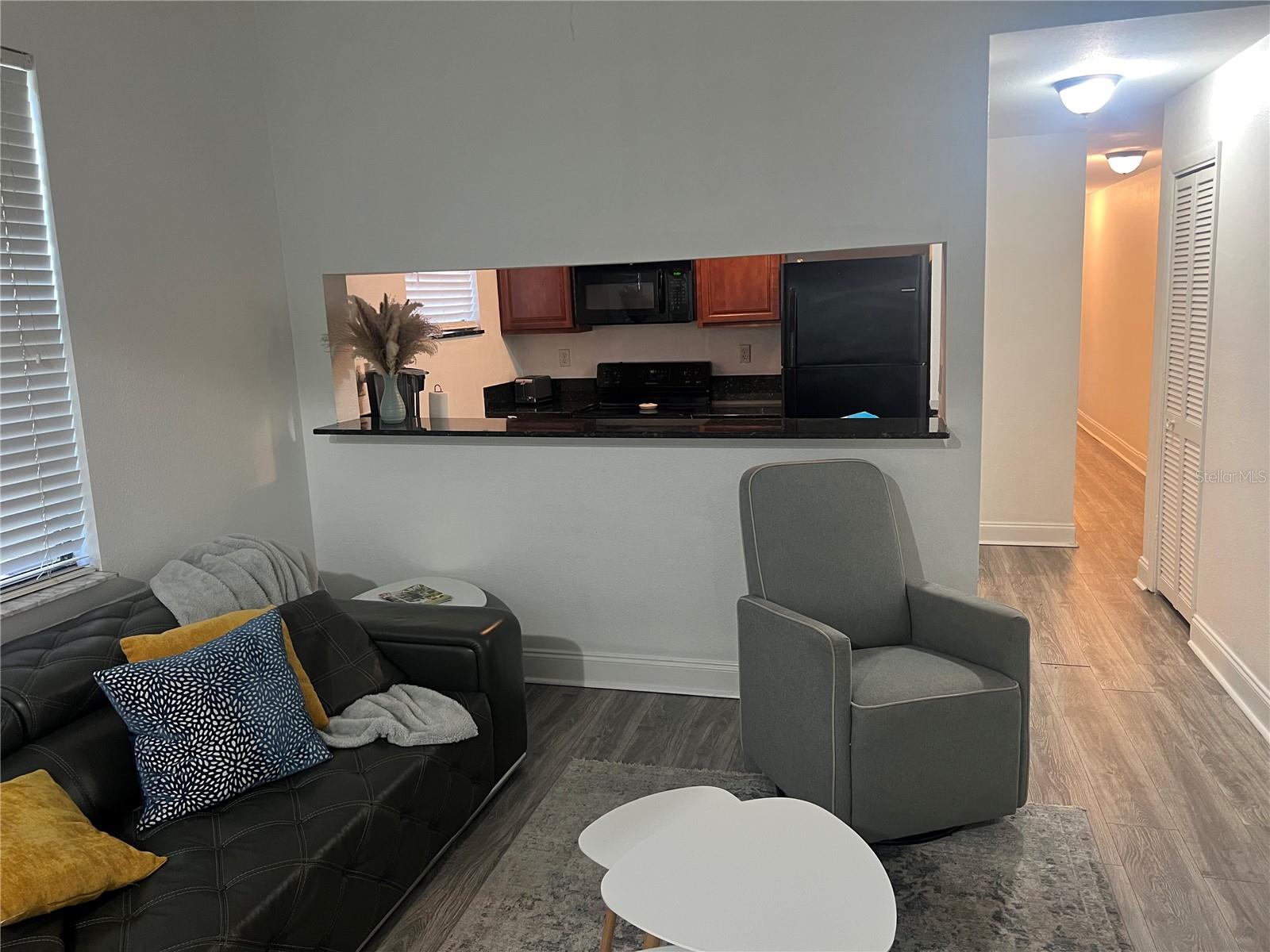 Image 4 of 14 For 203 Westland Avenue 2