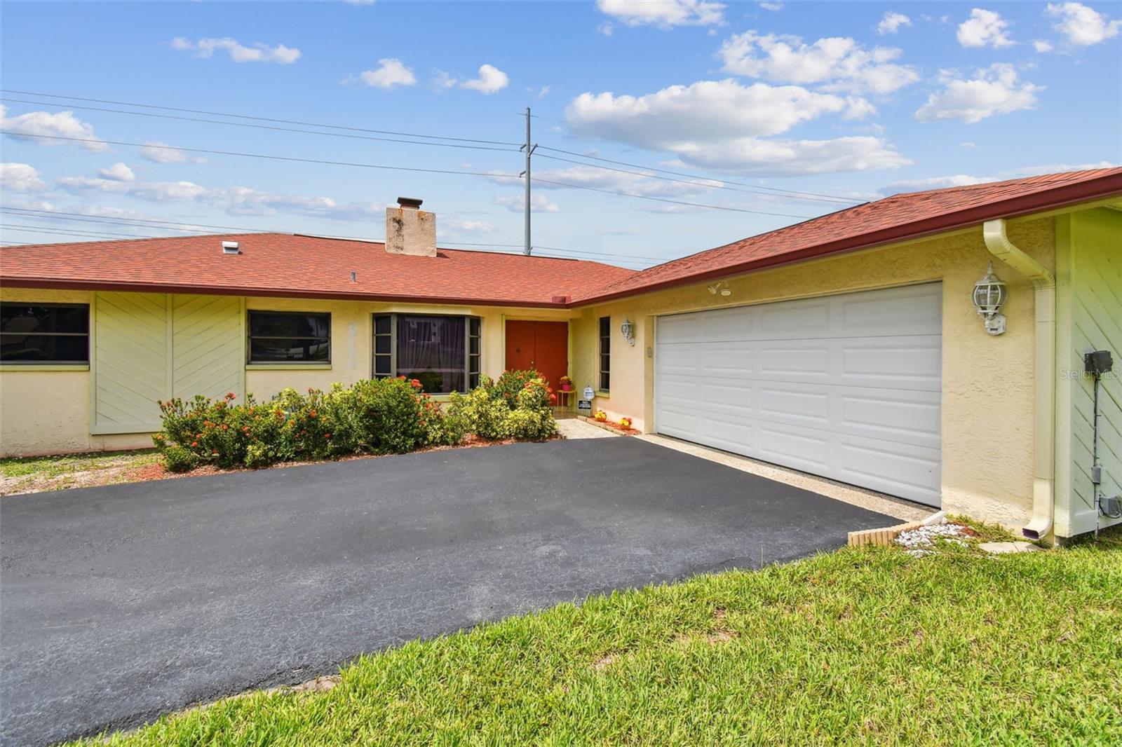 Image 11 of 91 For 855 Pinewood Terrace W