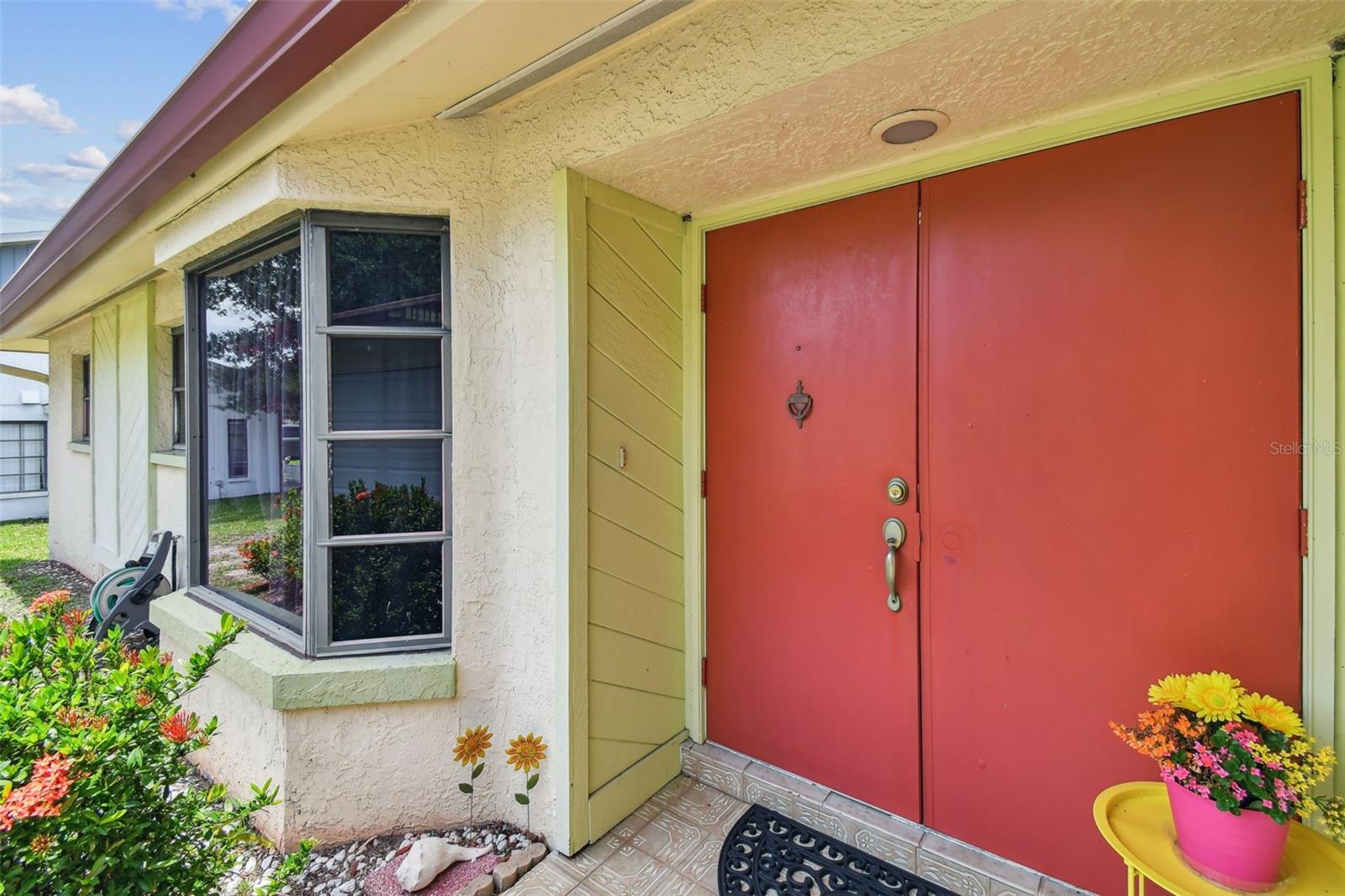 Image 14 of 91 For 855 Pinewood Terrace W