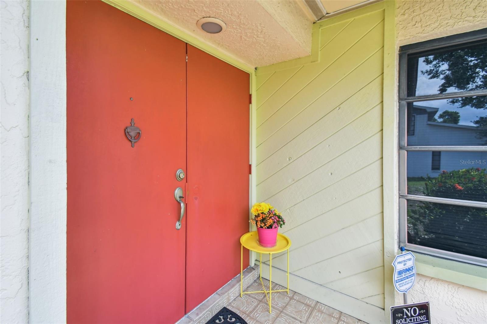 Image 15 of 91 For 855 Pinewood Terrace W