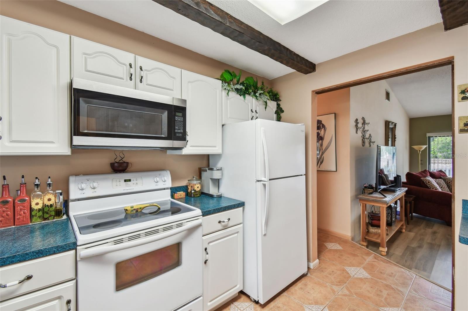 Image 3 of 91 For 855 Pinewood Terrace W