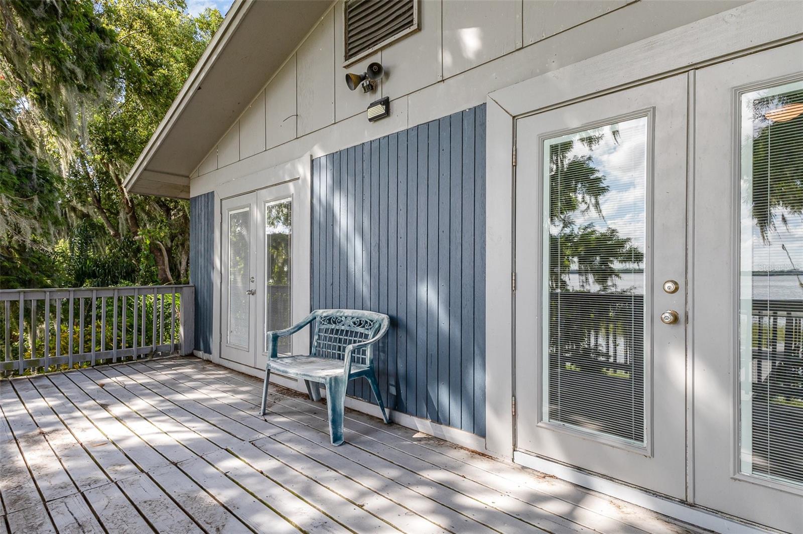 Image 22 of 35 For 1149 Shady Cove Road E