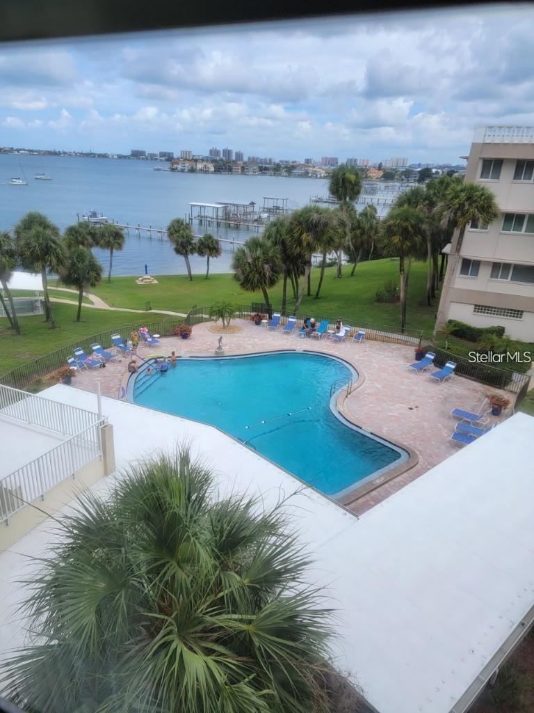 Image 11 of 24 For 100 Bluff View Drive 308a