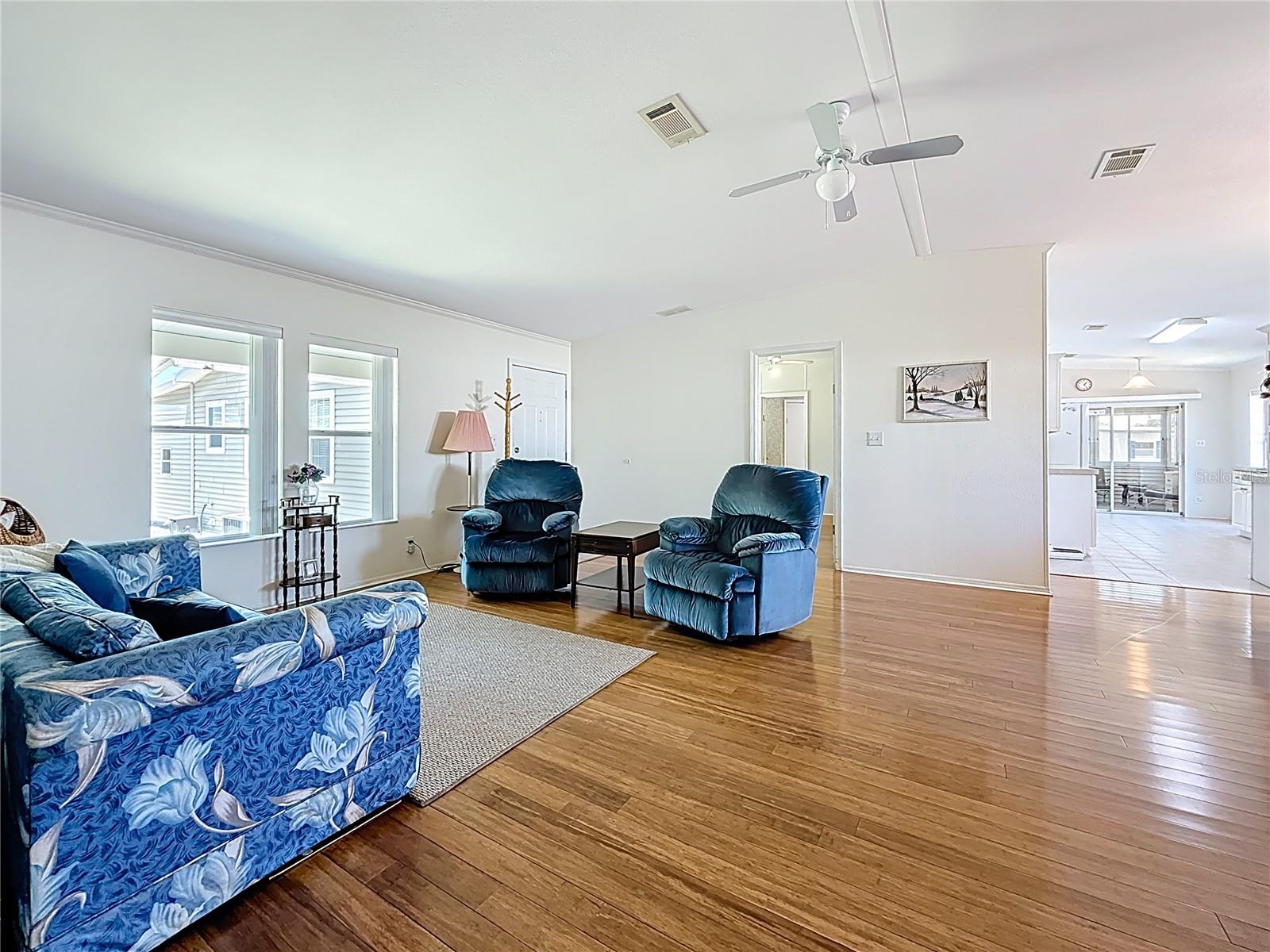 Image 8 of 67 For 9790 66th Street N 353
