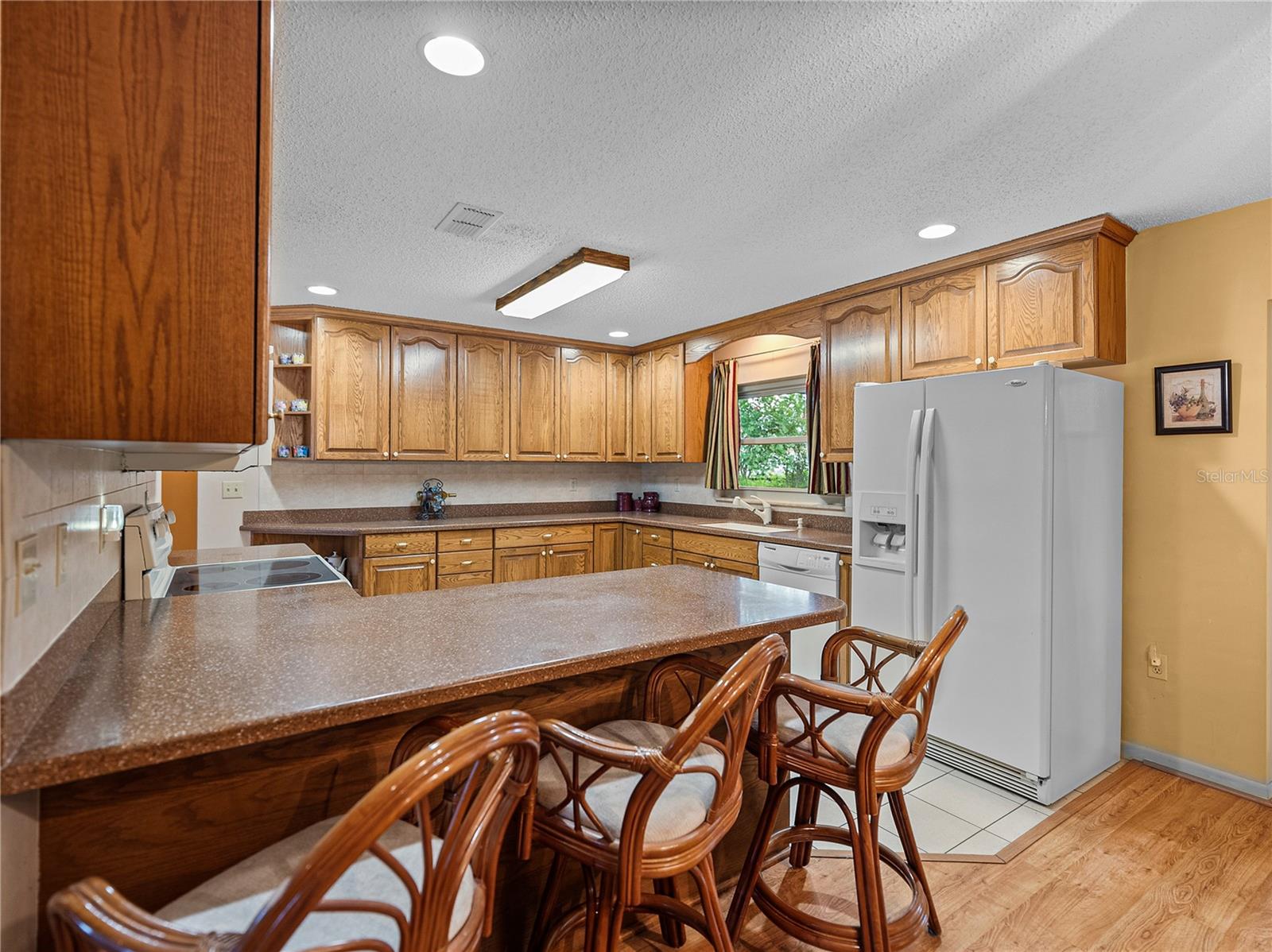 Image 13 of 54 For 37821 Willingham Avenue