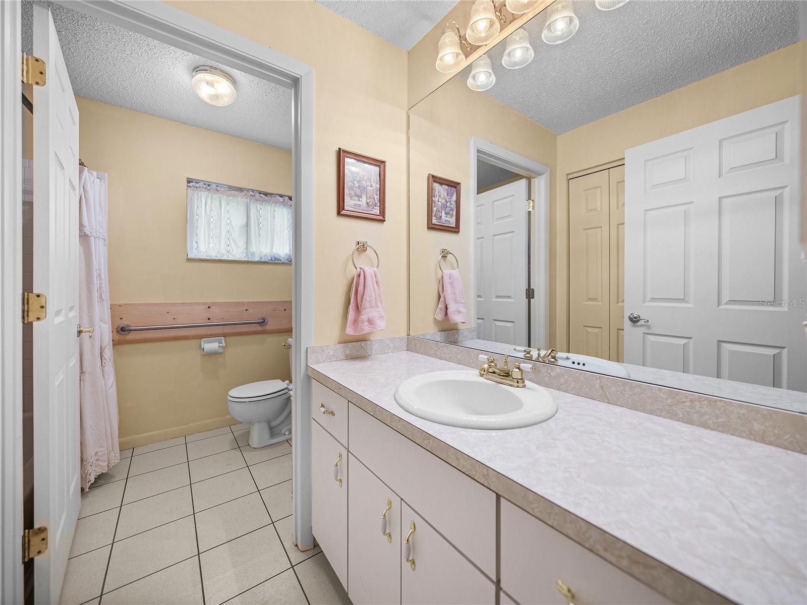Image 31 of 54 For 37821 Willingham Avenue