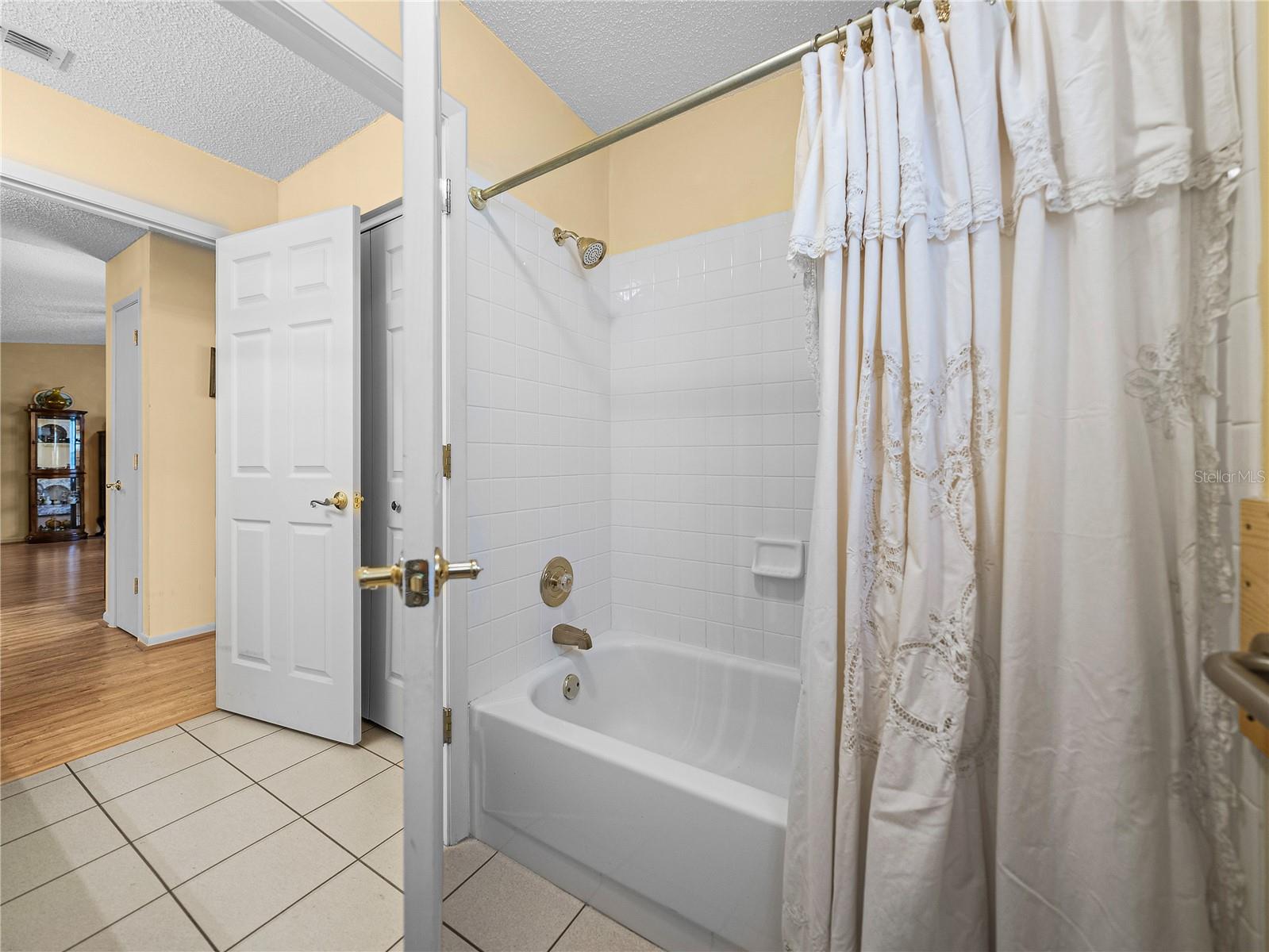 Image 33 of 54 For 37821 Willingham Avenue