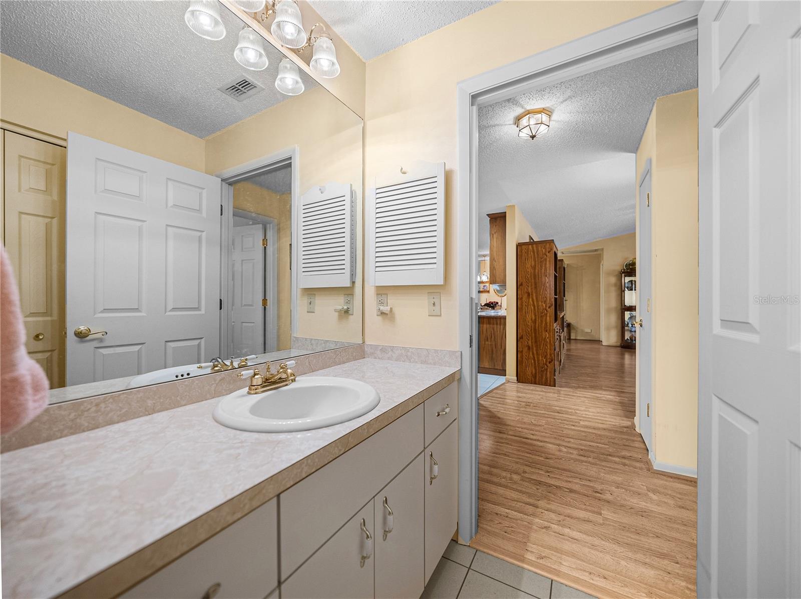 Image 34 of 54 For 37821 Willingham Avenue