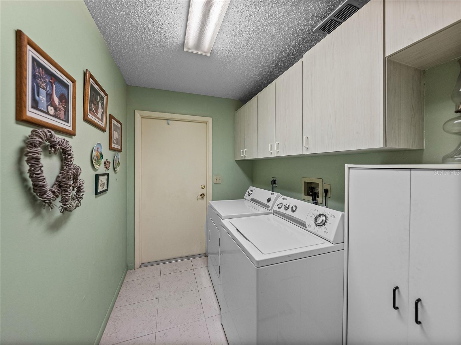 Image 38 of 54 For 37821 Willingham Avenue