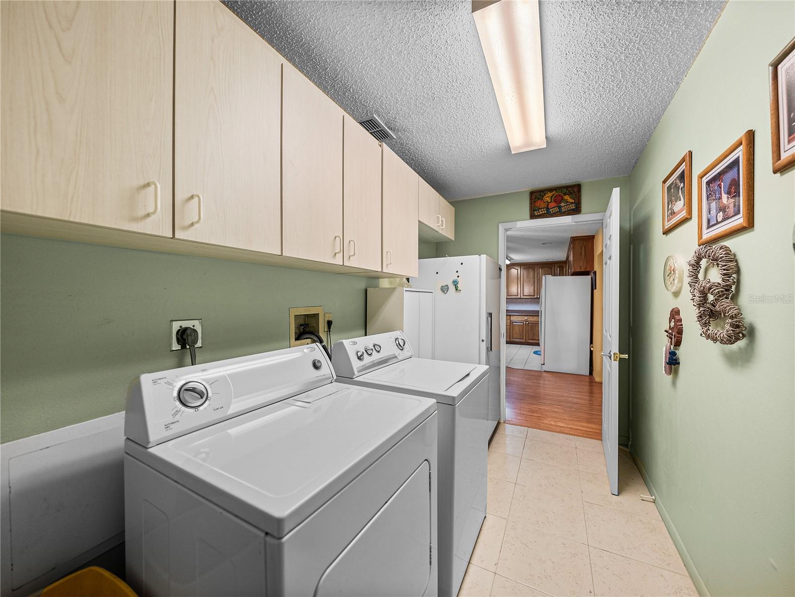 Image 39 of 54 For 37821 Willingham Avenue