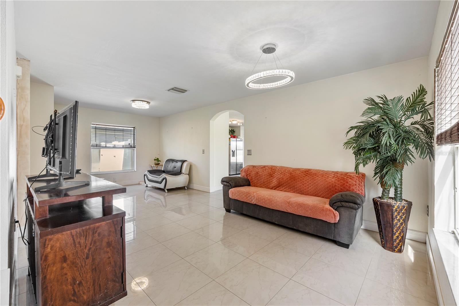 Image 4 of 40 For 7819 Carriage Pointe Drive